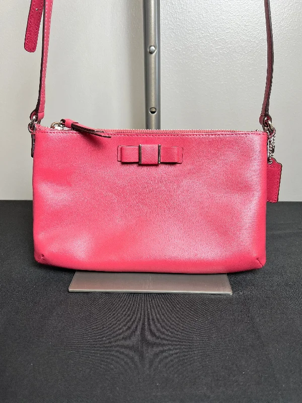 Crossbody Designer By Coach  Size: Medium