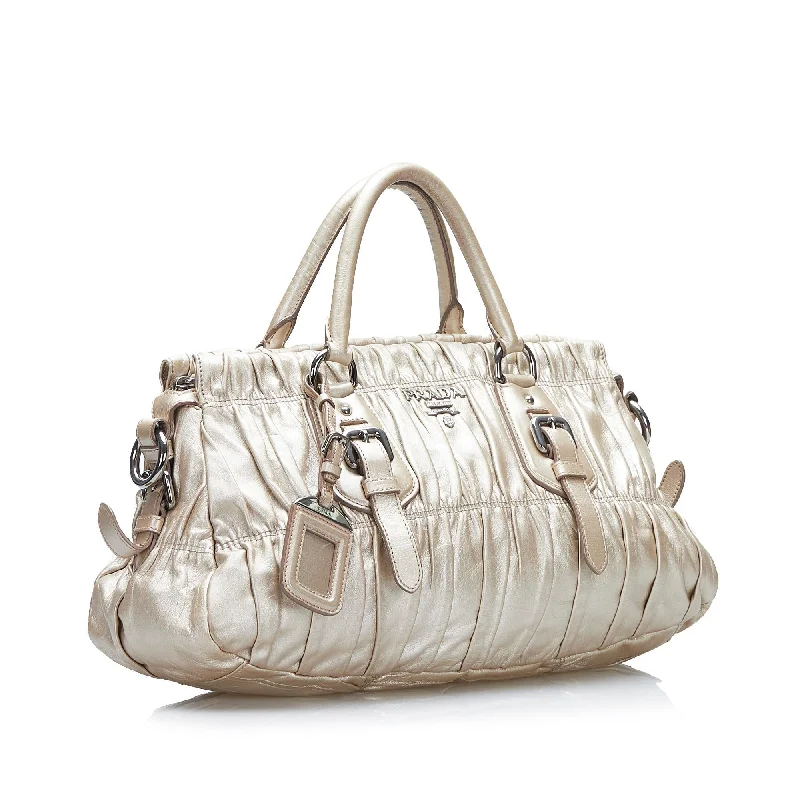 Prada Nappa Gaufre Satchel Olry2L