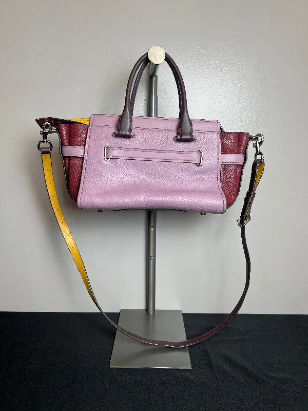 Crossbody Designer By Coach  Size: Medium