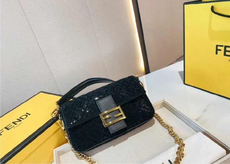 New Fendi woman shoulder bag