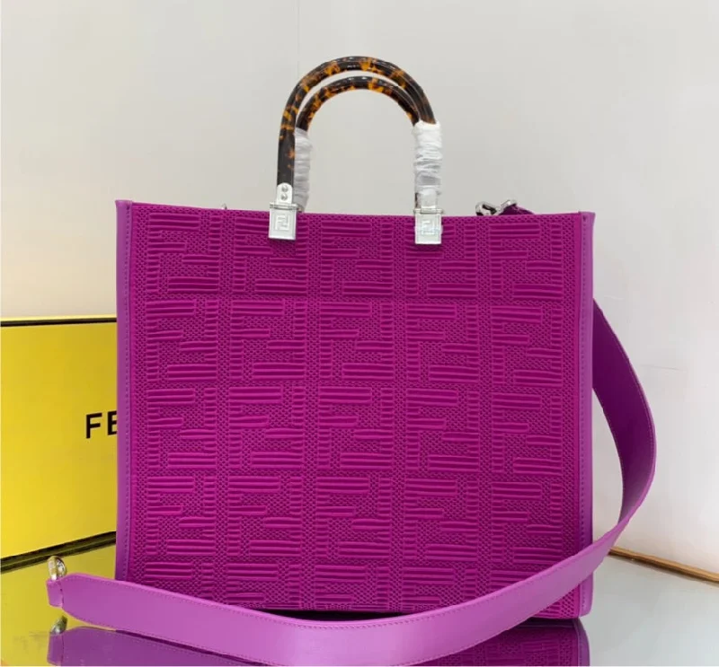 Large new Fendi Handbag