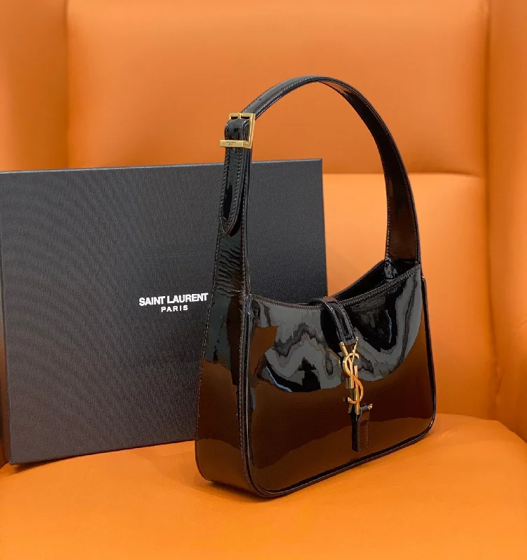 WF - Yves Saint Laurent - 106