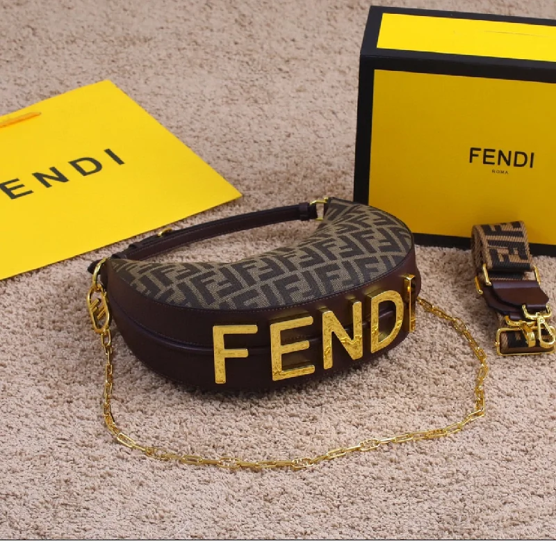 New Woman Fendi shoulder handbag