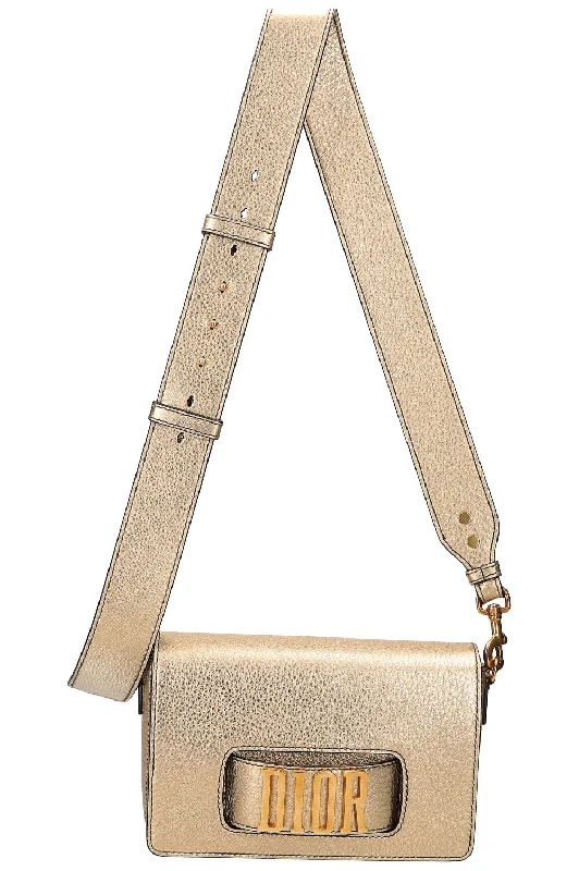 CHRISTIAN DIOR Dio(r)evolution Flap Bag Gold