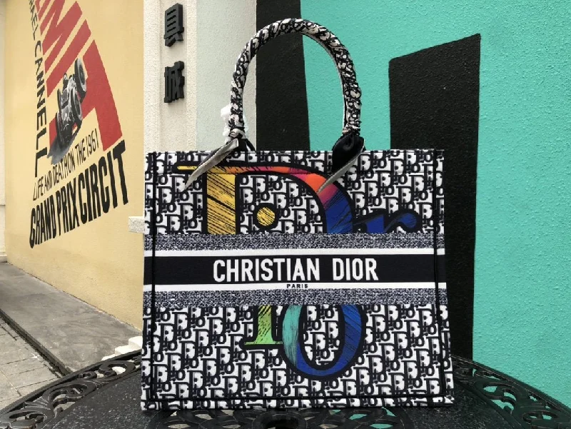 GlitzyBags - Designer bags by Dior 233