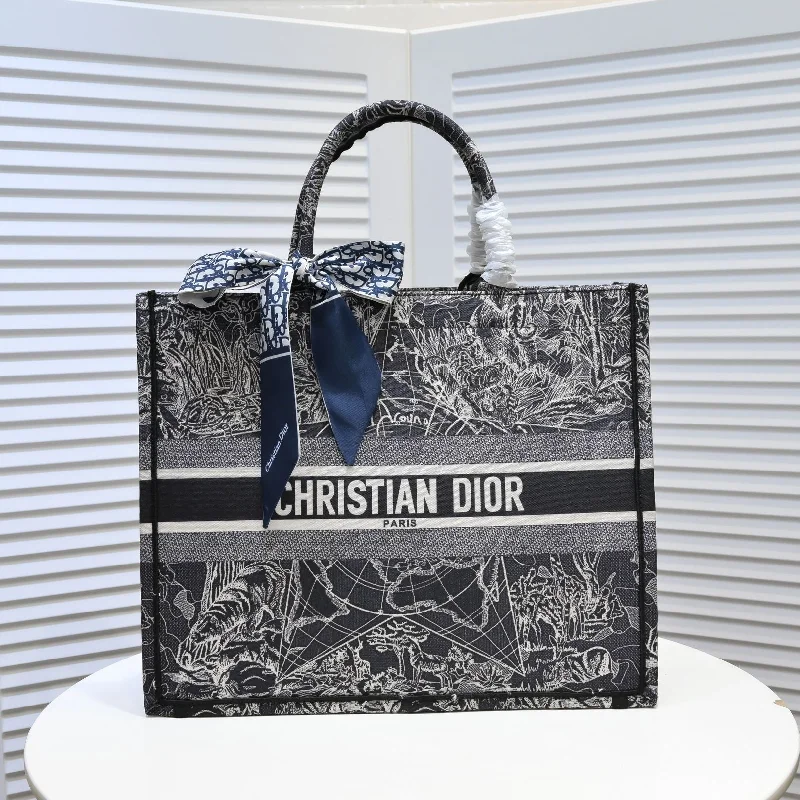 GlitzyBags - Designer bags by Dior 293